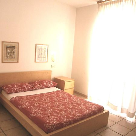Residence Victoria Milan Bagian luar foto