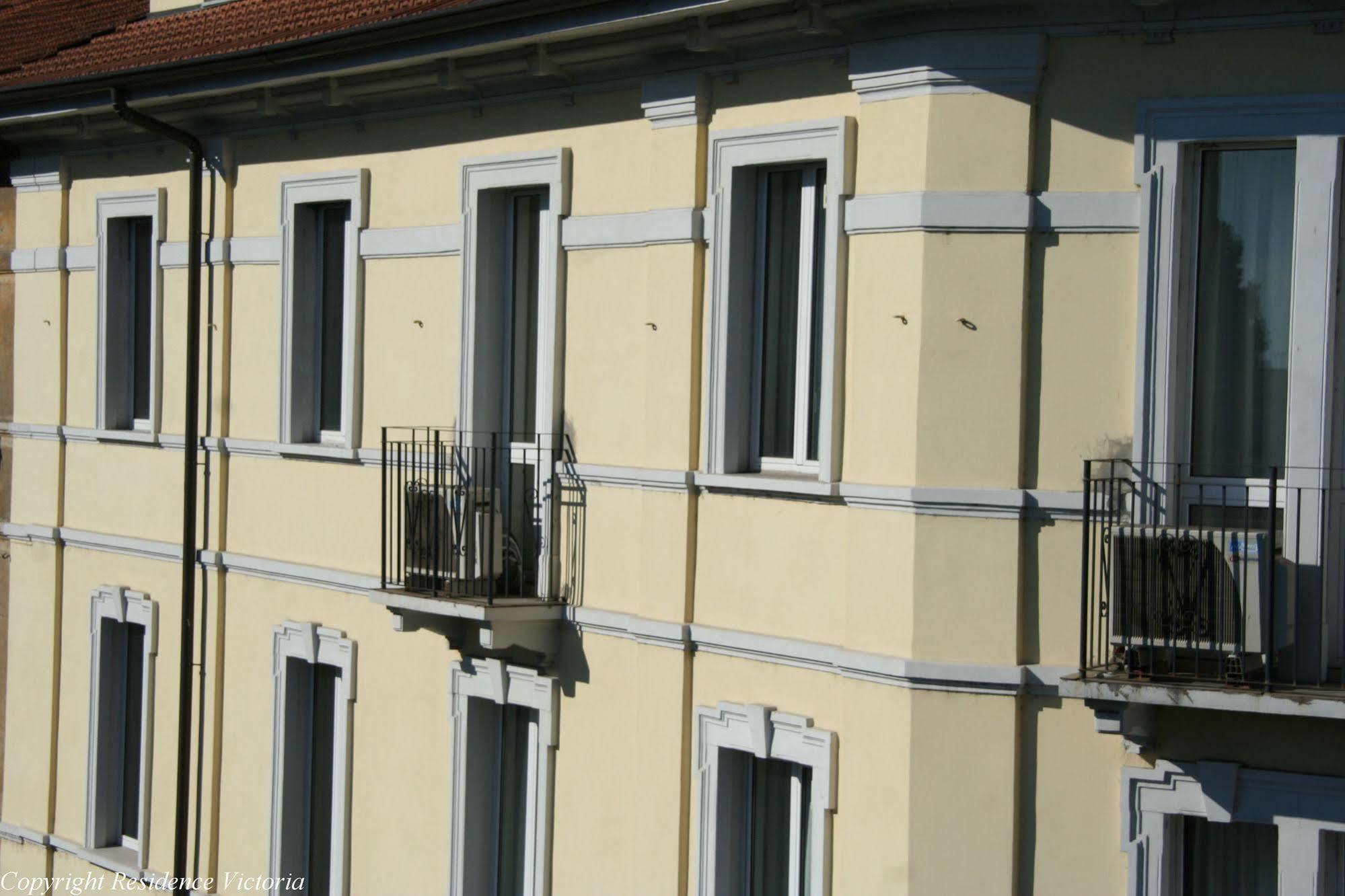 Residence Victoria Milan Bagian luar foto